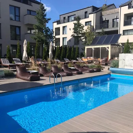 Maluno - Vesa L10 * Palanga