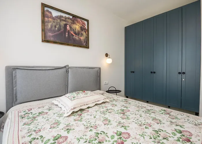 Maluno - Vesa L10 Apartment